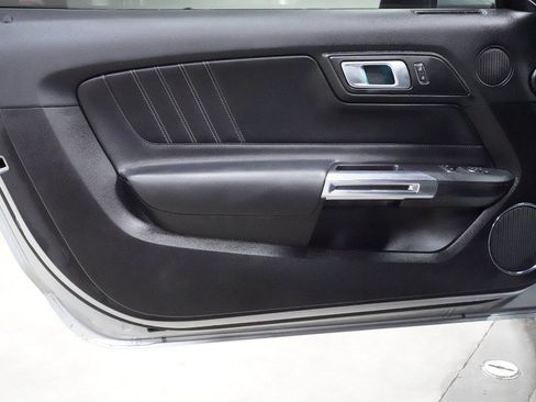 Used 2022 Ford Mustang GT Premium w/ Ford Safe & Smart Package RWD image 9
