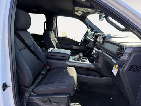 New 2025 Ford F150 XLT w/ Equipment Group 302A MID image 19