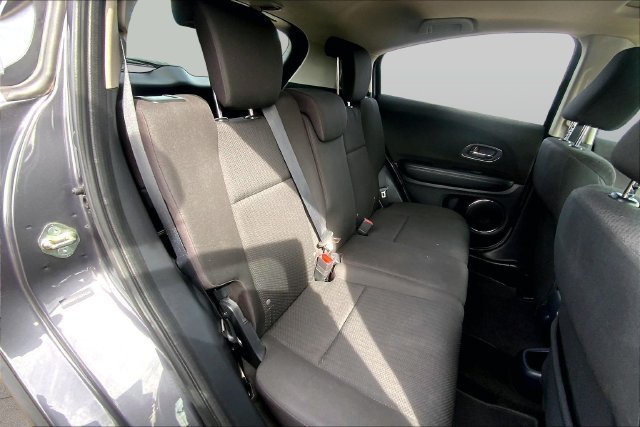 Used 2018 Honda HR-V EX image 19