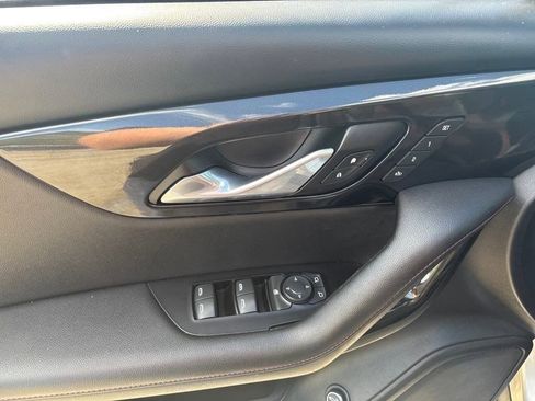 Used 2021 Chevrolet Blazer RS w/ Enhanced Convenience Package image 15