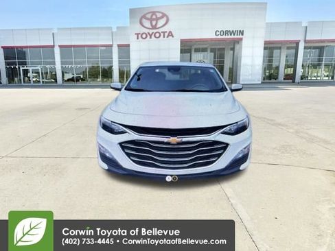 Used 2024 Chevrolet Malibu LT image 12