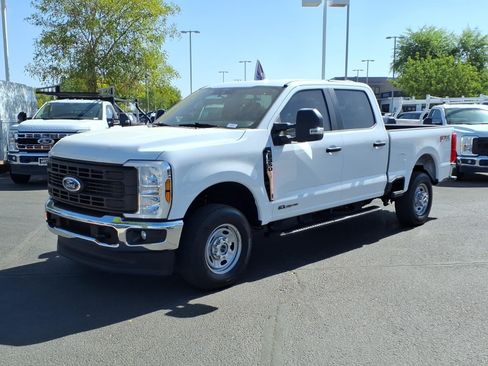 Certified 2024 Ford F350 XL w/ FX4 Off-Road Package AWD/4WD image 8