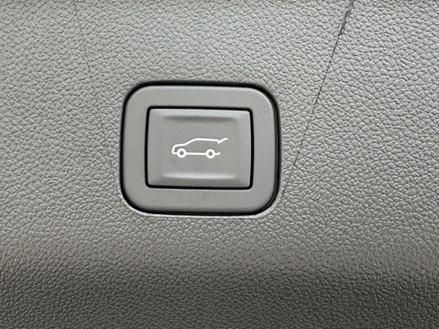 New 2026 Cadillac Escalade Platinum Sport w/ LPO, ONYX Package image 12