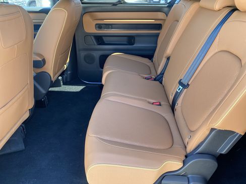 New 2025 Volkswagen ID. Buzz Pro S image 26