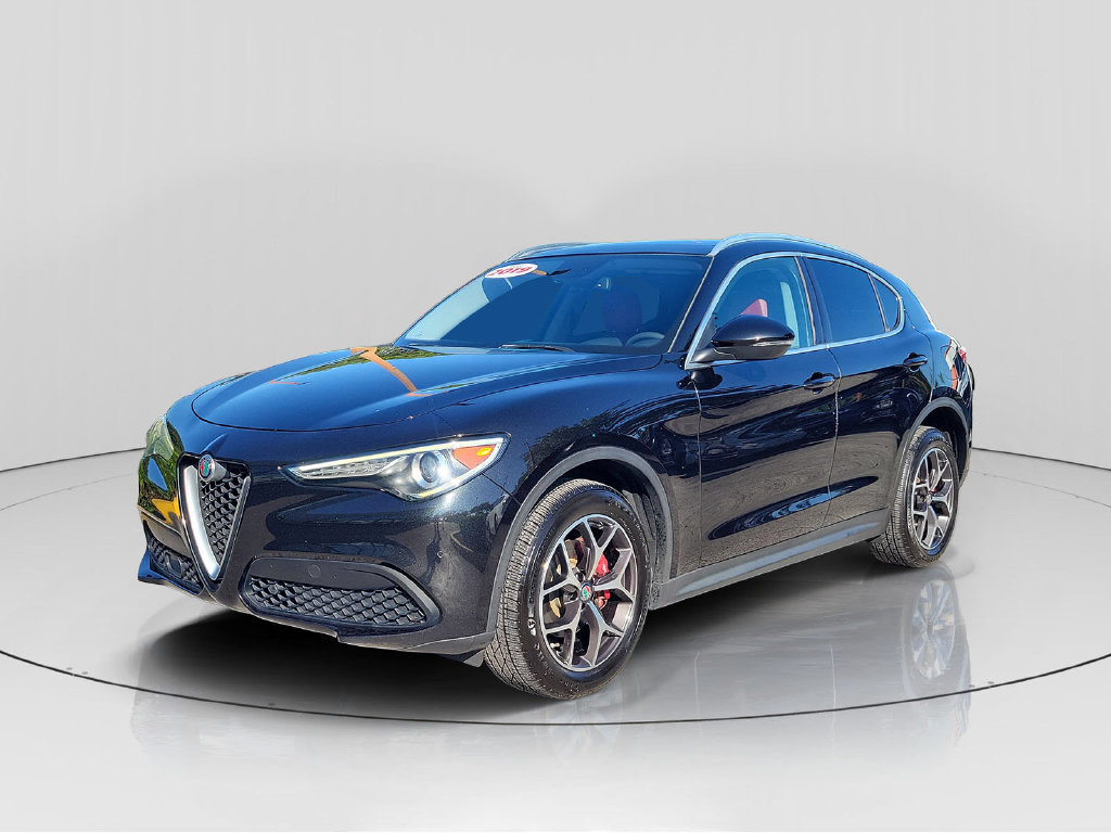 Used 2019 Alfa Romeo Stelvio Ti AWD/4WD image 3