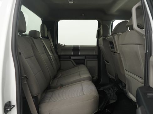 Used 2019 Ford F150 XLT w/ Trailer Tow Package image 16