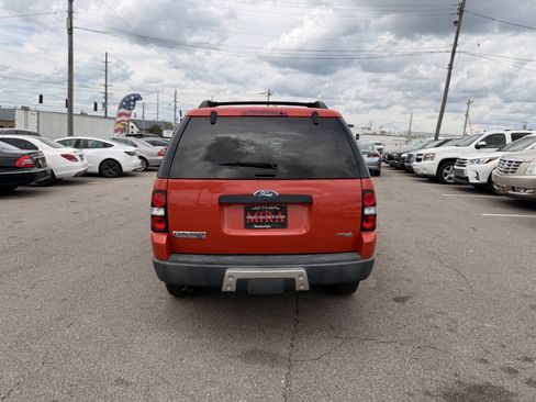Used 2007 Ford Explorer XLT AWD/4WD image 7