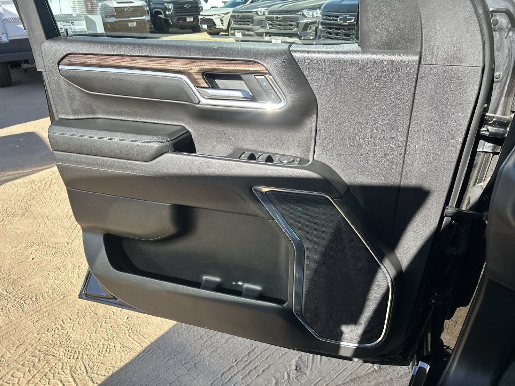 Certified 2026 Chevrolet Silverado 1500 LT RWD image 20