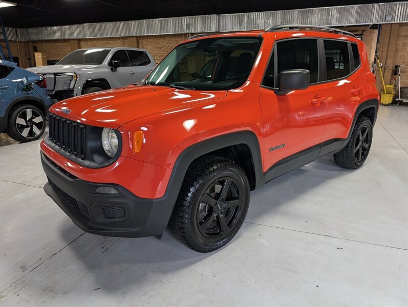 Used 2017 Jeep Renegade Sport w/ Power & Air Group FWD image 5