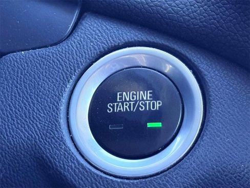 Used 2019 Chevrolet Equinox LT w/ Driver Convenience Package image 19