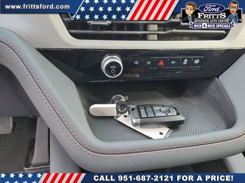 New 2026 Ford Explorer Active w/ Active Comfort Package image 10