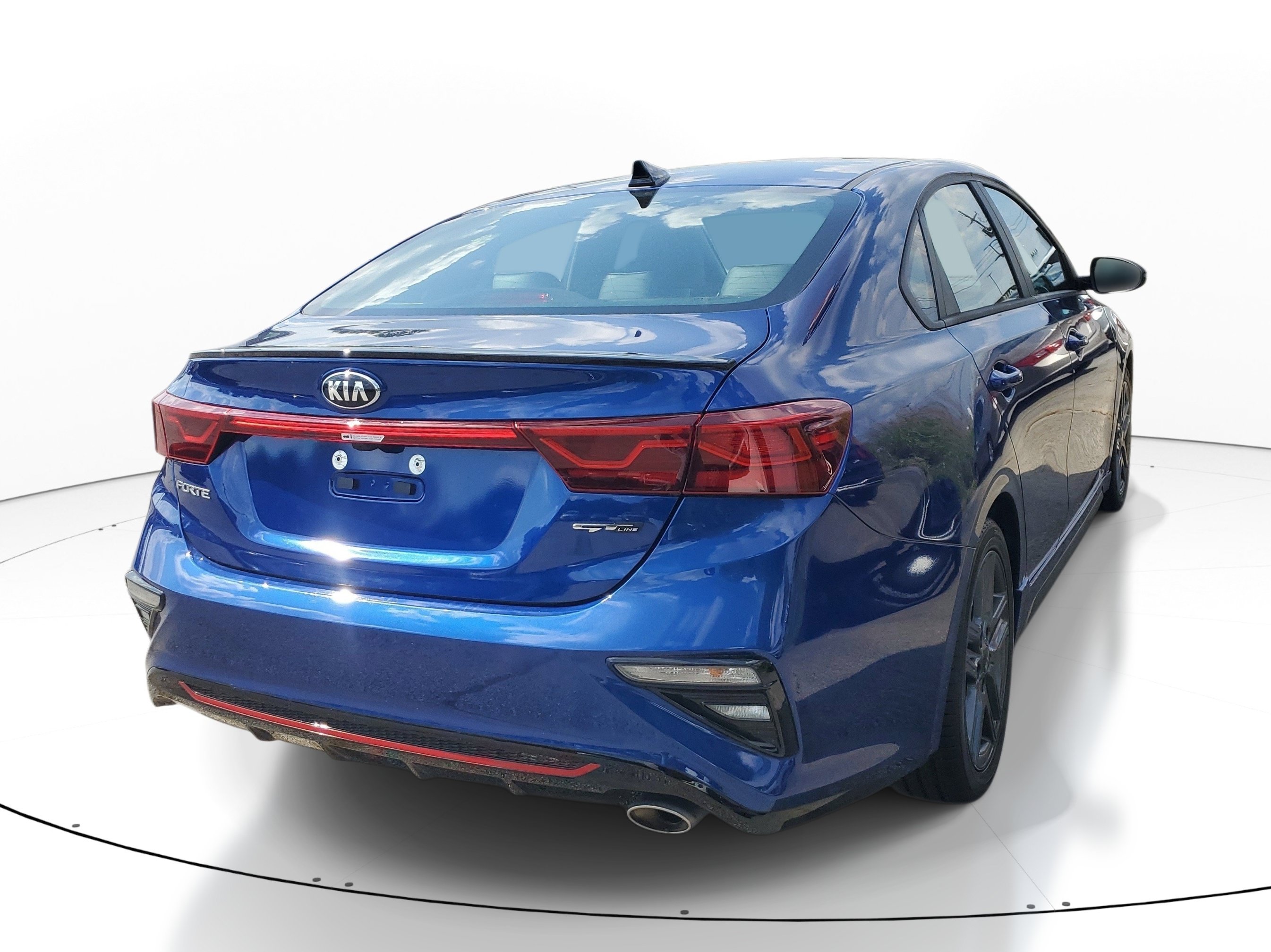 Used 2021 Kia Forte GT-Line w/ GT-Line Premium Package FWD image 6