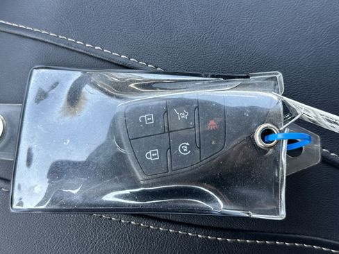 Used 2025 GMC Acadia Elevation image 34