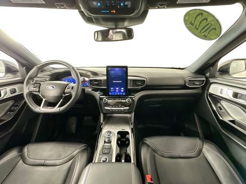 Used 2022 Ford Explorer ST w/ Equipment Group 401A AWD/4WD image 3