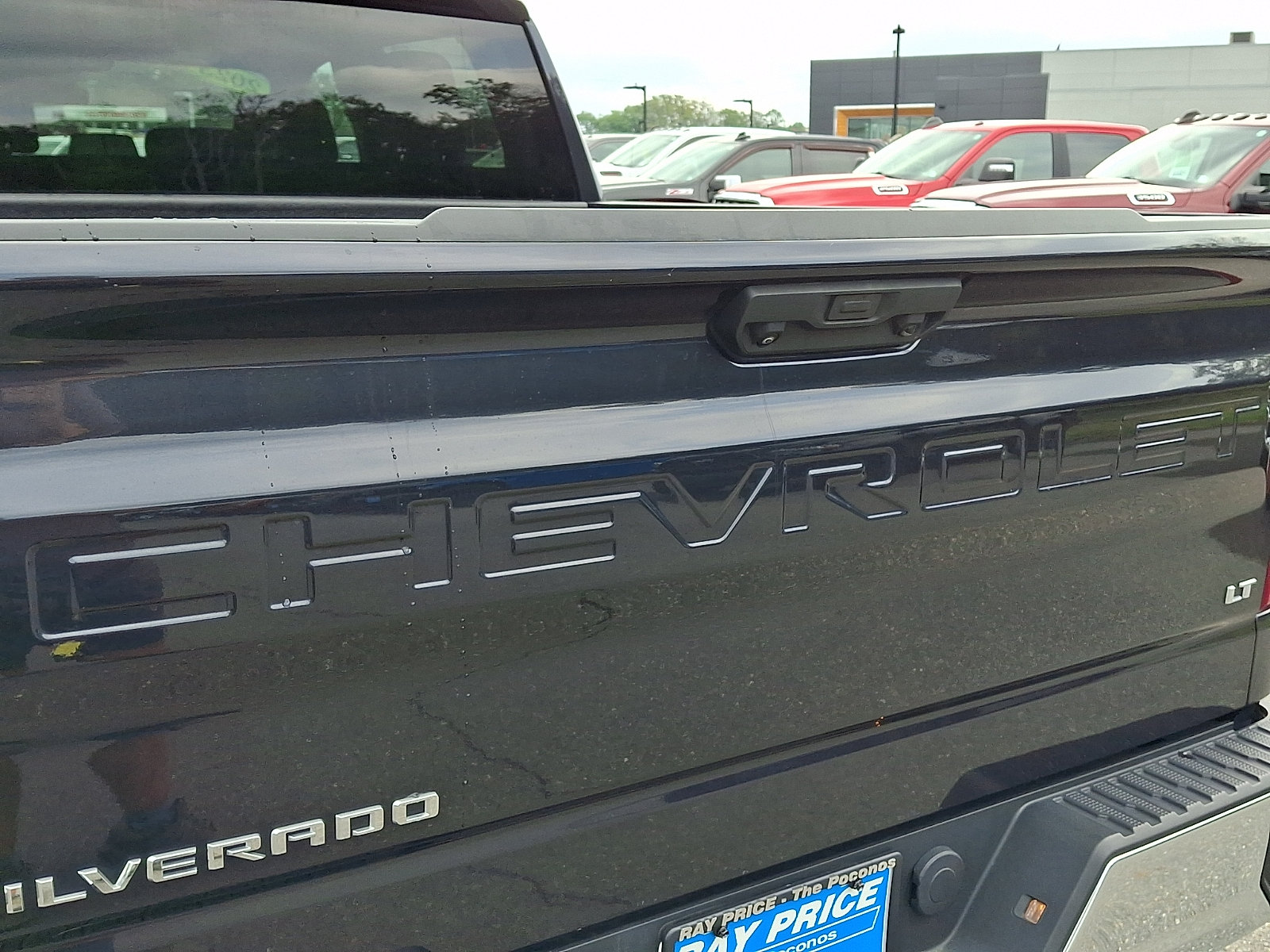 Certified 2023 Chevrolet Silverado 1500 LT AWD/4WD image 29