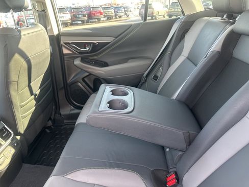 Certified 2025 Subaru Outback Onyx Edition XT image 25