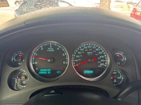 Used 2012 GMC Yukon XL Denali AWD/4WD image 23