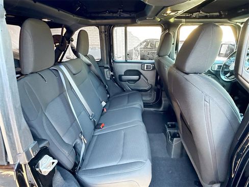 Used 2021 Jeep Wrangler Unlimited Sport S image 30