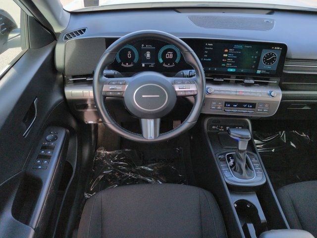 Used 2026 Hyundai Kona SEL Sport FWD image 15