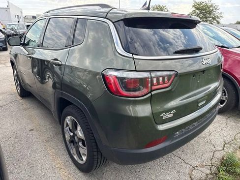 Used 2019 Jeep Compass Limited AWD/4WD image 3
