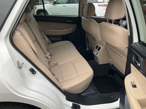 Used 2019 Subaru Outback 2.5i Limited w/ Popular Package #2 image 20