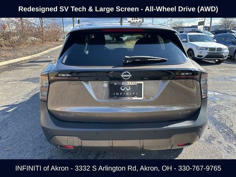 Used 2025 Nissan Kicks SV AWD/4WD image 10