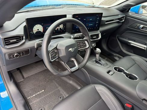 Used 2026 Ford Mustang Premium RWD image 4