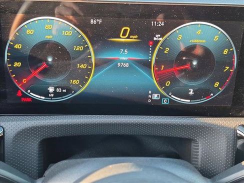 Used 2023 Mercedes-Benz CLA 250 image 9