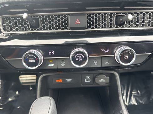 Used 2024 Honda Civic Sport image 17