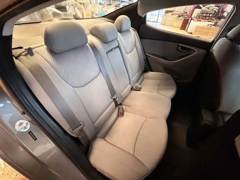 Used 2013 Hyundai Elantra GLS w/ Preferred Pkg image 22