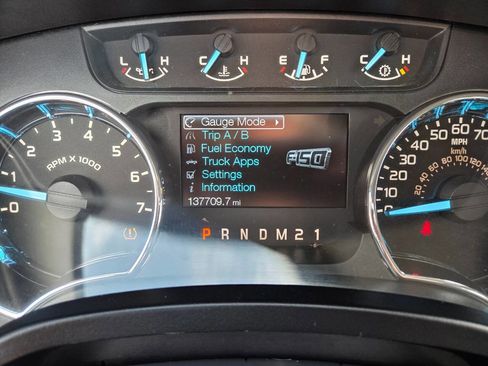 Used 2011 Ford F150 XLT w/ XLT Chrome Pkg image 22