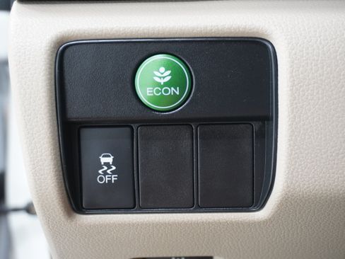 Used 2013 Honda Accord EX image 24