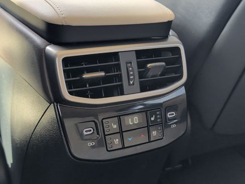Certified 2024 Lexus RX 350 FWD w/ Convenience Package image 24