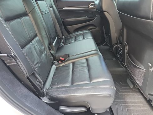 Used 2015 Jeep Grand Cherokee Limited AWD/4WD image 24