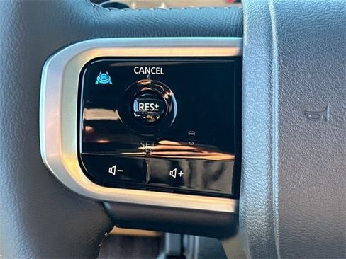 New 2026 Nissan Armada SL w/ Captain's Chari Seat Package image 33