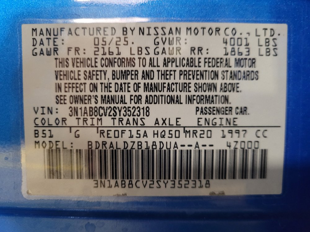 Used 2025 Nissan Sentra SV FWD image 33