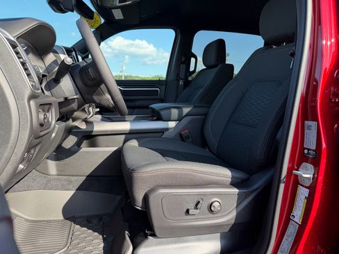 New 2026 RAM 1500 Big Horn AWD/4WD image 18