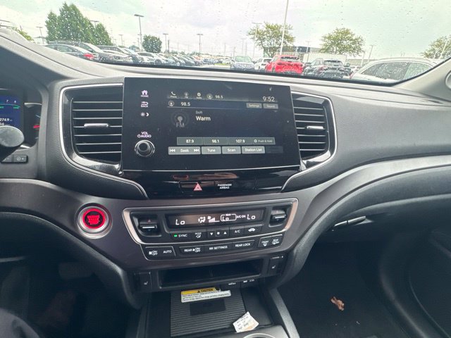 Used 2022 Honda Pilot Special Edition image 27