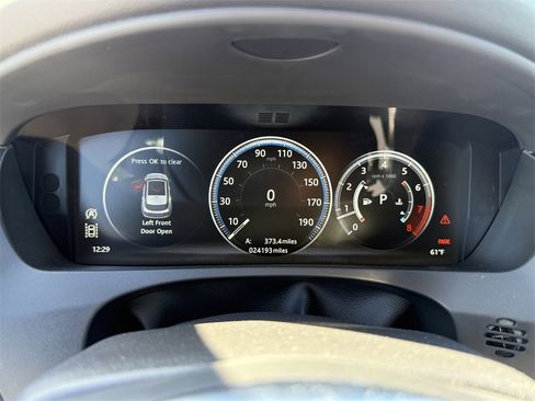 Used 2018 Jaguar F-PACE S image 17