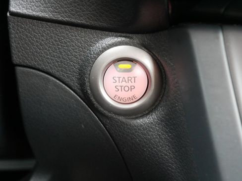 Used 2019 Nissan Sentra SV w/ All Weather Package FWD image 29