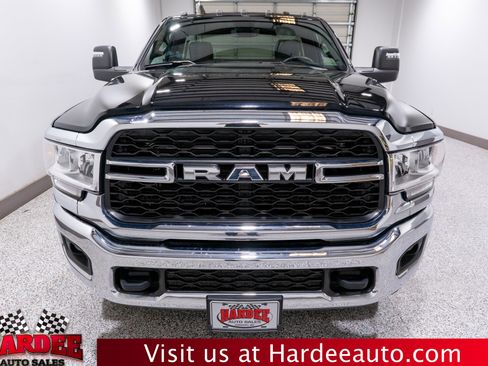 Used 2023 RAM 3500 Tradesman image 7