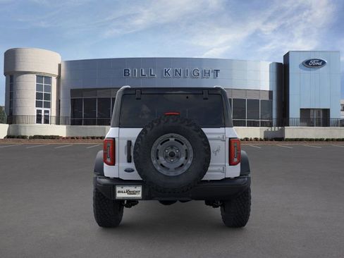 New 2025 Ford Bronco Badlands w/ Sasquatch Package image 6