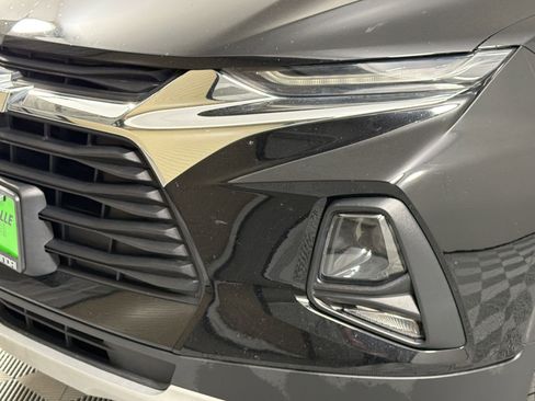 Used 2022 Chevrolet Blazer LT w/ Sound & Technology Package image 11