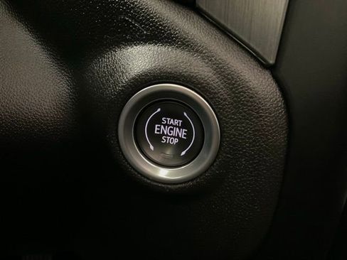 Used 2021 GMC Sierra 1500 Denali w/ Denali Premium Package image 17