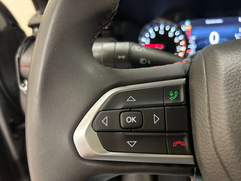 Used 2023 Jeep Compass Trailhawk AWD/4WD image 21