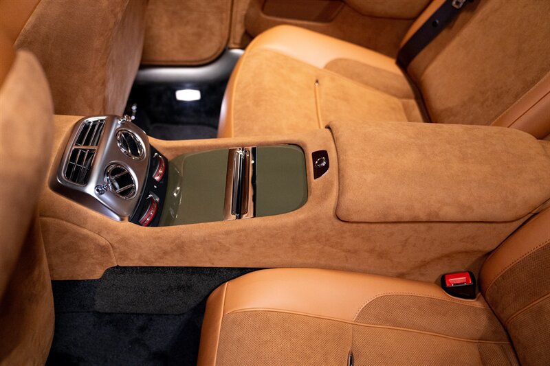 Used 2021 Rolls-Royce Dawn RWD image 19