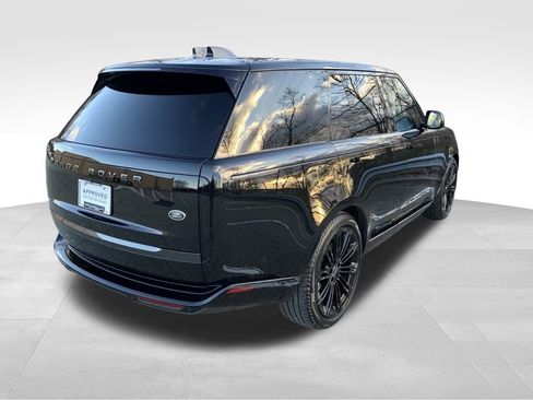 Certified 2023 Land Rover Range Rover SE image 8