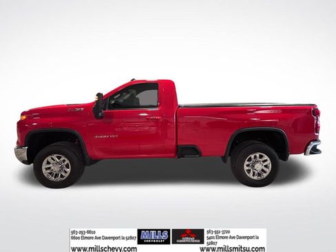 Used 2024 Chevrolet Silverado 3500 LT w/ Convenience Package image 8
