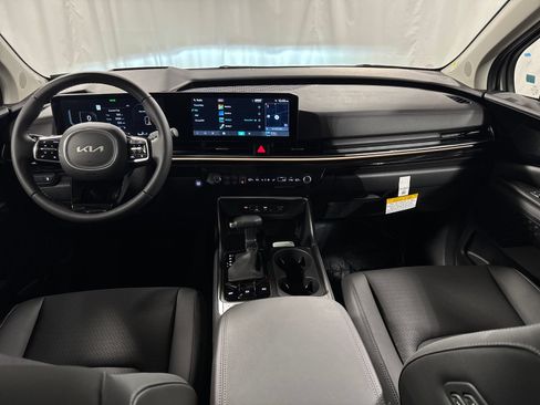 New 2026 Kia Carnival SX Prestige FWD image 6