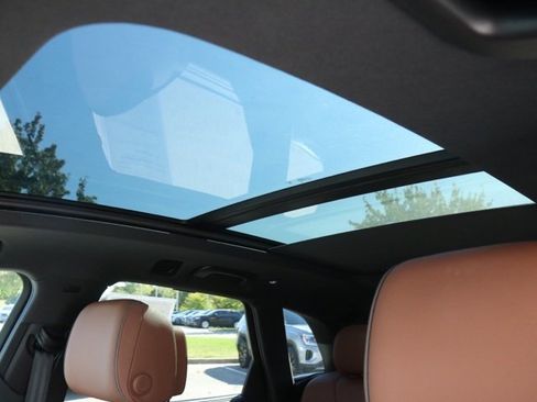 Used 2025 Audi Q5 2.0T Premium Plus image 16